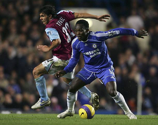 背后是复杂 背后是复杂